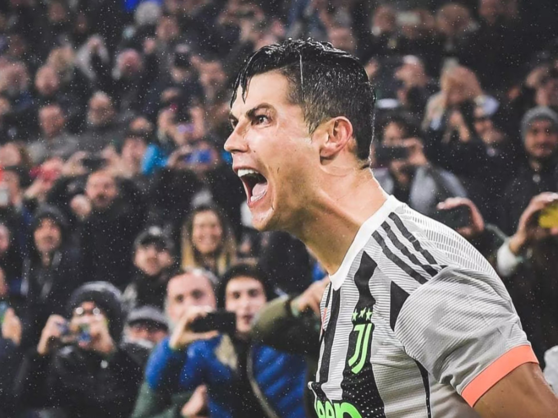 尤文图斯发布备战花絮；清晨伤情更新；意甲任务艰巨；高层口径保持一致(周一004意甲尤文图斯vs科莫)