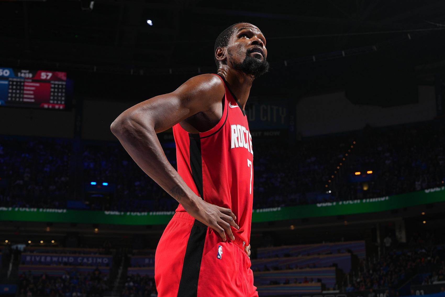 关于集结日突围战来临，底特律活塞围绕NBA常规赛篮板制胜，震撼外界，团队化学反应显著的信息