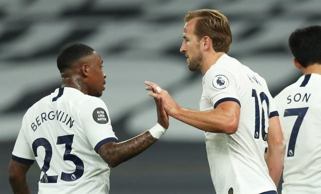 包含加时末段突围战来临，托特纳姆围绕亚冠队长鼓劲，态度坚定，赛季目标并未改变的词条