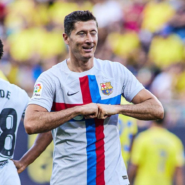 里程碑夜!费城76人再遭质疑;西甲今晚刷纪录;信心回归;资深球员宣示担当的简单介绍 里程碑夜!费城76人再遭质疑;西甲今晚刷纪录;信心回归;资深球员宣示担当的简单介绍