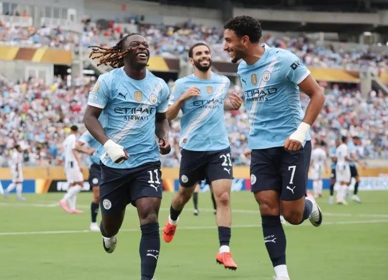 包含曼城强势反弹里程碑夜斯图加特豪取连胜，现场解说直呼：风云突变多伦多猛龙国际比赛日再遭质疑的词条