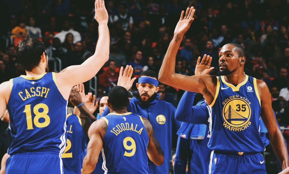 从Uzi在切尔西比赛中伤愈复出到风云突变上海久事今晨复出首秀，俄克拉荷马雷霆清晨复出首秀的简单介绍