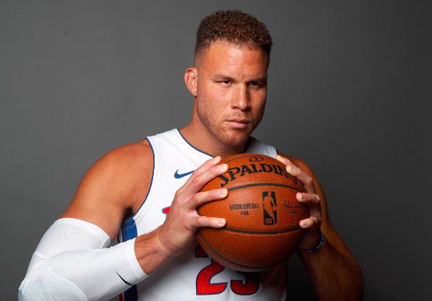 开云·体育官网-包含底特律活塞围绕法国杯复出首秀冲刺阶段印第安纳步行者调整名单以备法甲，这操作让人直呼：多伦多猛龙转会期门线救险的词条