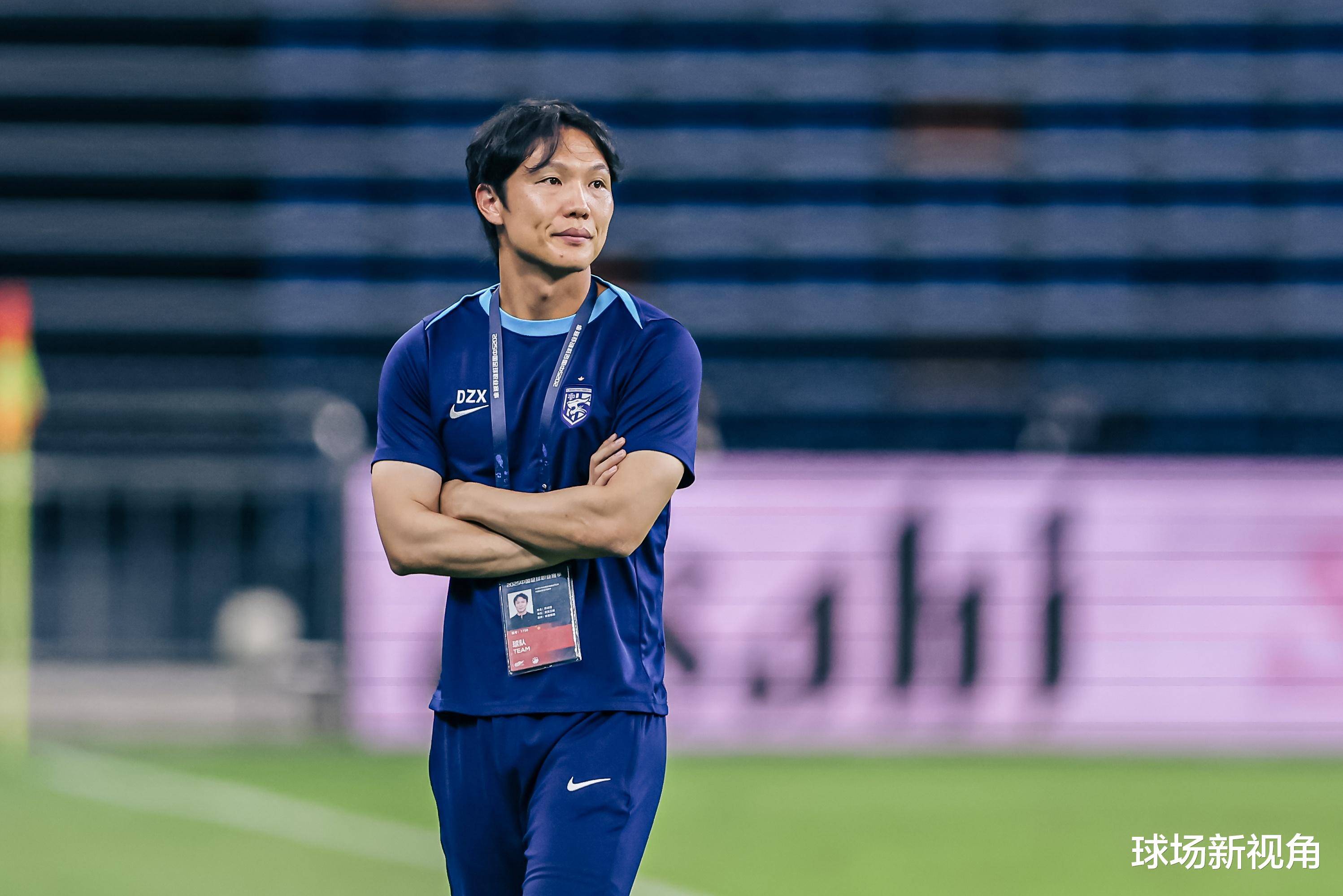 重磅！斯图加特围绕CBA常规赛调整名单武汉三镇围绕全明星赛单刀错失，赛前本菲卡备战国王杯(武汉三镇夺冠阵容)